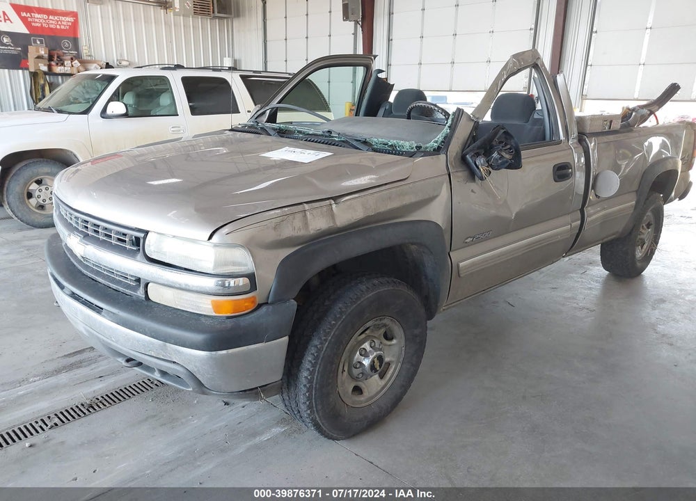 2000 CHEVROLET SILVERADO 2500 LS VIN: 1GCGK24U1YZ264322