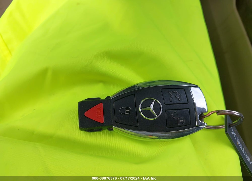 2012 MERCEDES-BENZ E 350 4MATIC VIN: WDDHF8JB6CA626057