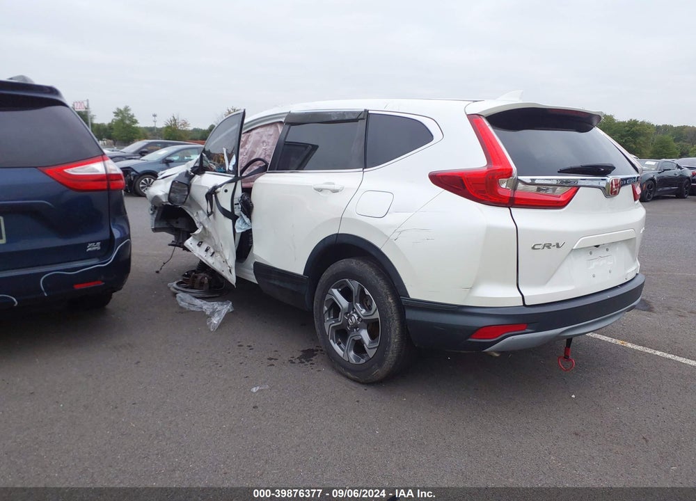 2018 HONDA CR-V EX VIN: 2HKRW2H5XJH613409