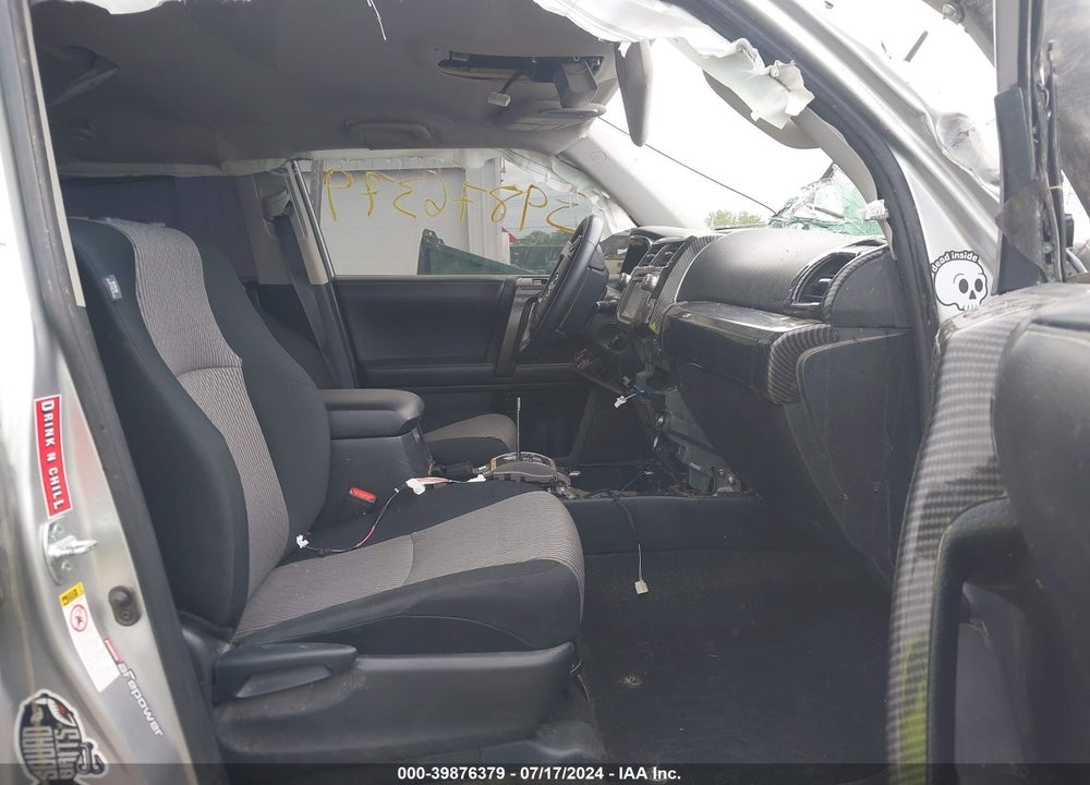 2019 TOYOTA 4RUNNER SR5 VIN: JTEBU5JR6K5688708