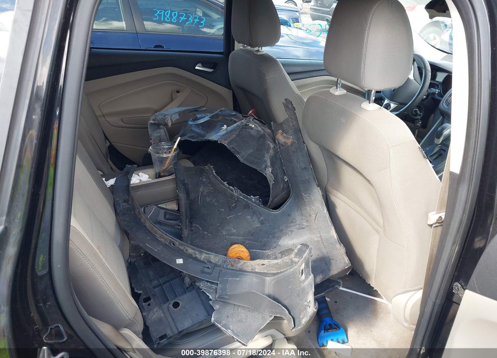 2015 FORD ESCAPE SE VIN: 1FMCU9G9XFUB54903