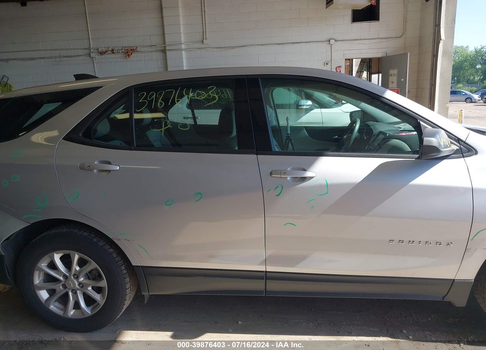 2018 CHEVROLET EQUINOX LS VIN: 2GNAXHEV1J6166384