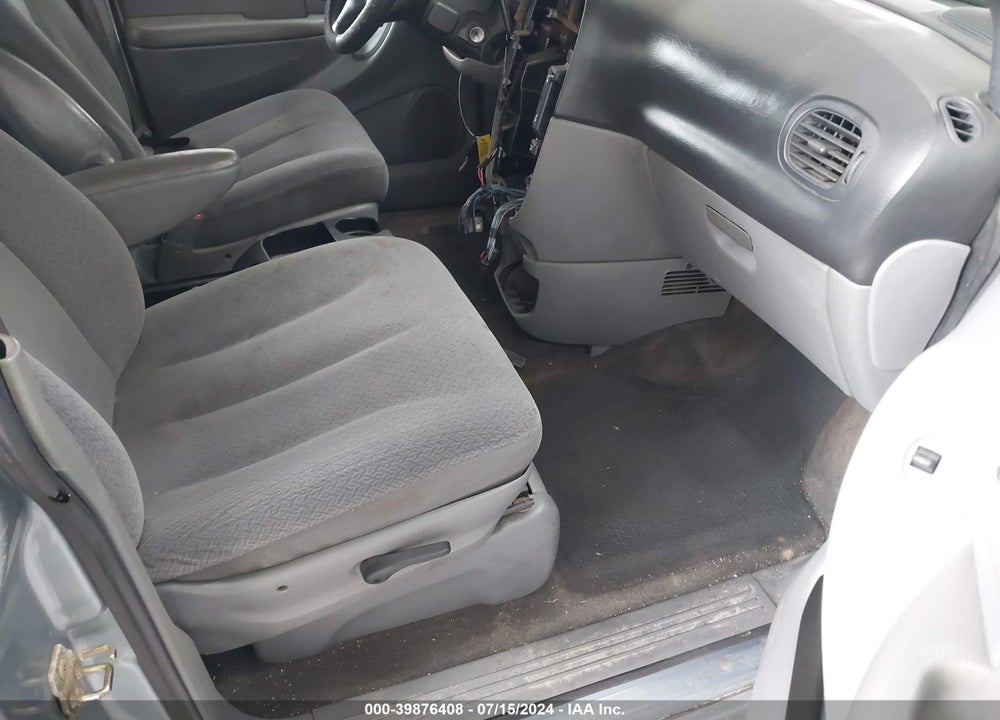 2005 DODGE GRAND CARAVAN SE VIN: 2D4GP24RX5R107619