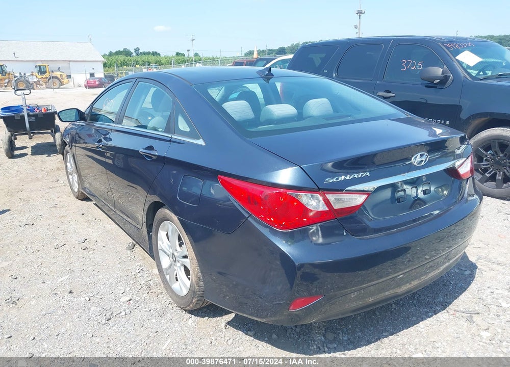 2014 HYUNDAI SONATA GLS VIN: 5NPEB4AC7EH864201