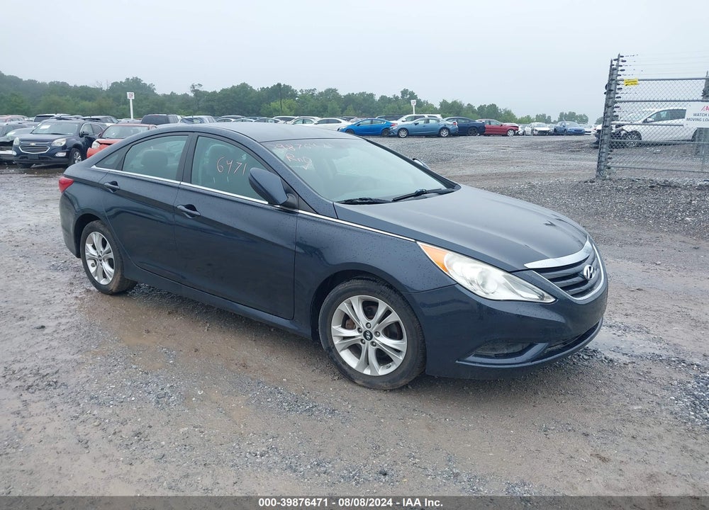 2014 HYUNDAI SONATA GLS VIN: 5NPEB4AC7EH864201