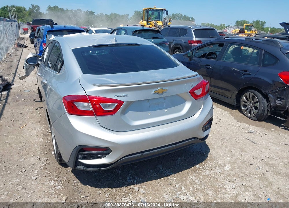 2016 CHEVROLET CRUZE VIN: 1G1BE5SM7G7318943