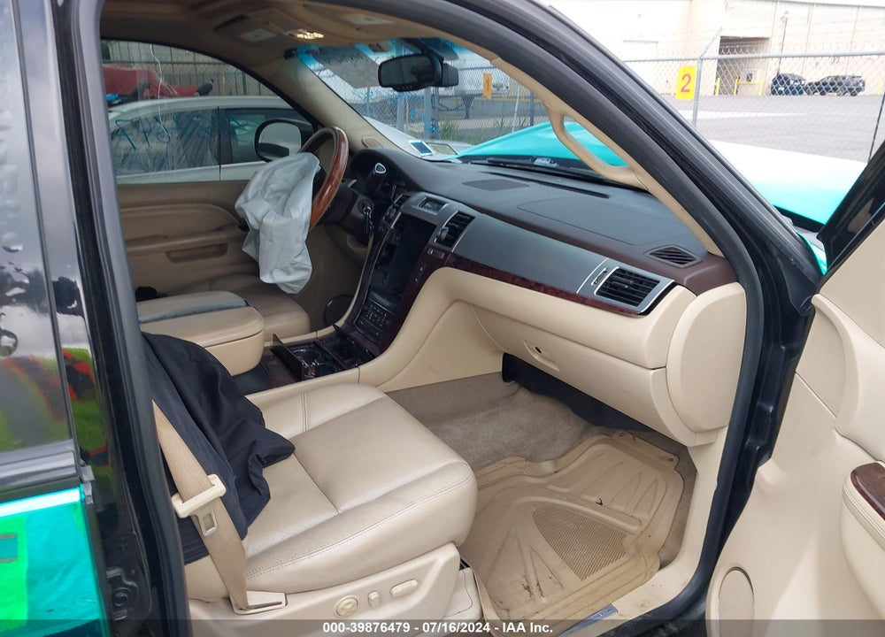2010 CADILLAC ESCALADE EXT PREMIUM VIN: 3GYVKNEF9AG150741