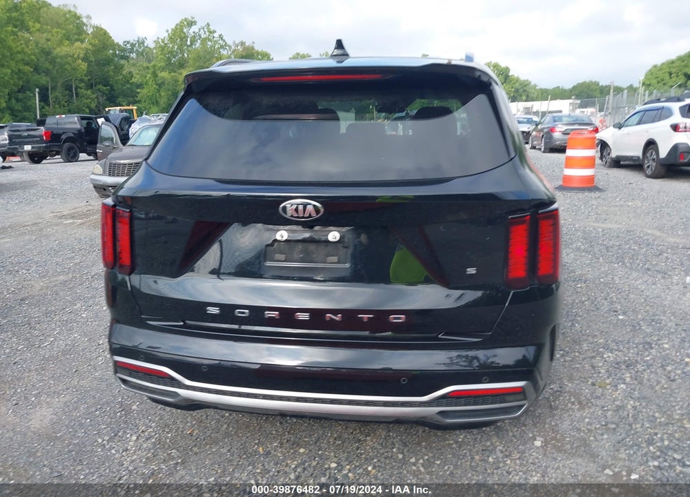 2021 KIA SORENTO S VIN: 5XYRL4LC3MG054551