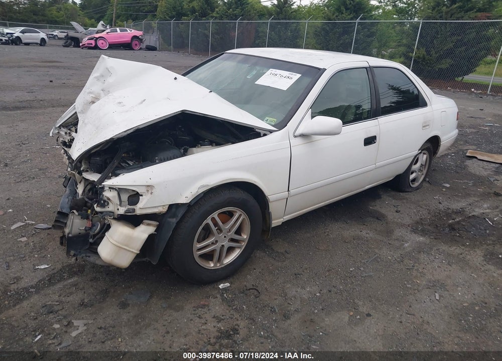 2001 TOYOTA CAMRY LE V6 VIN: 4T1BF22KX1U958781