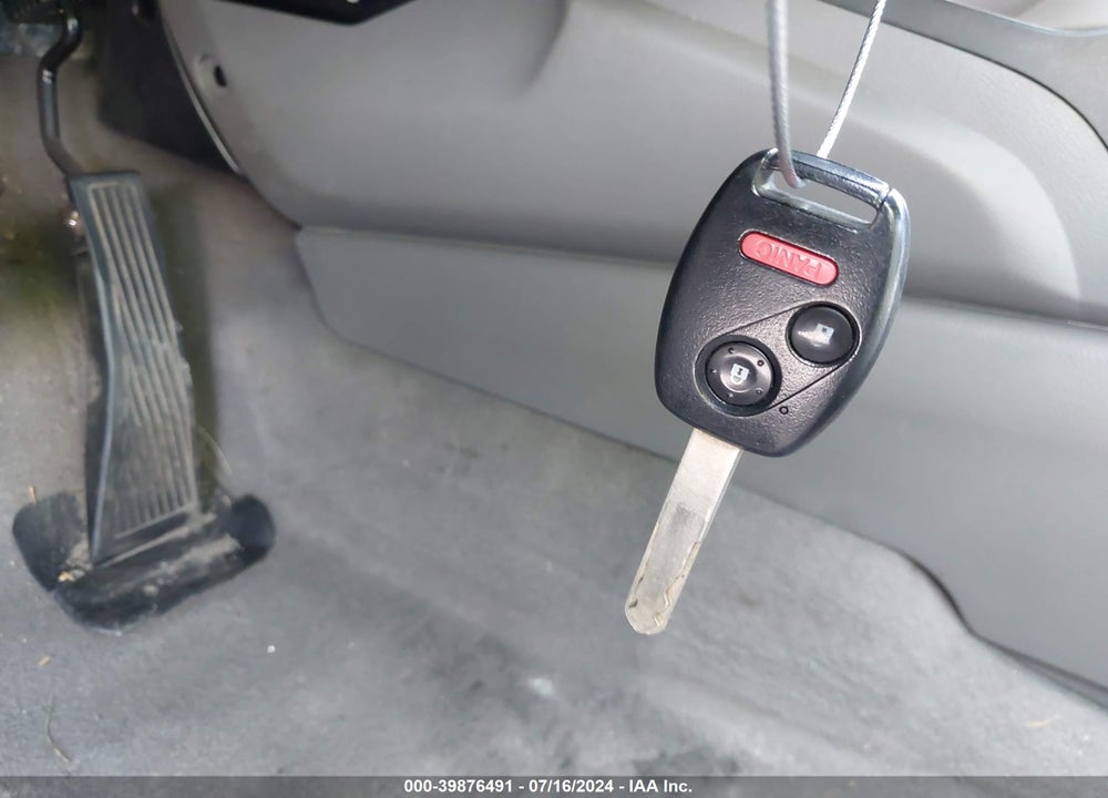 2009 HONDA CIVIC LX VIN: 2HGFA16539H361006
