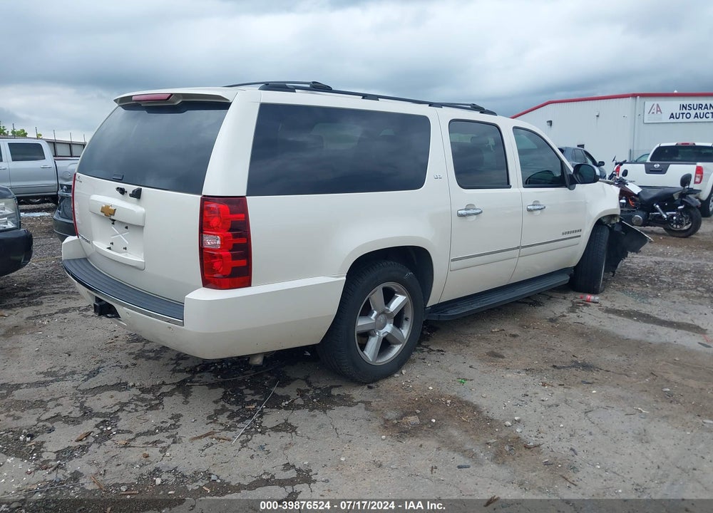 2014 CHEVROLET SUBURBAN 1500 LTZ VIN: 1GNSKKE7XER127238