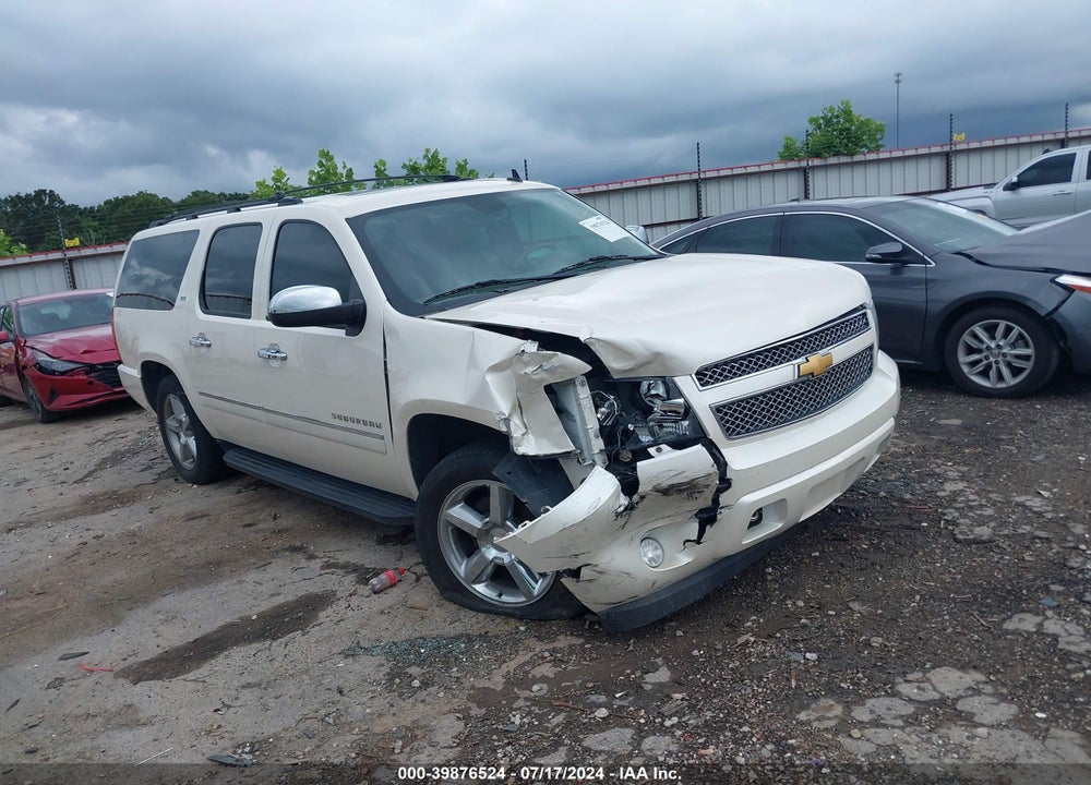 2014 CHEVROLET SUBURBAN 1500 LTZ VIN: 1GNSKKE7XER127238