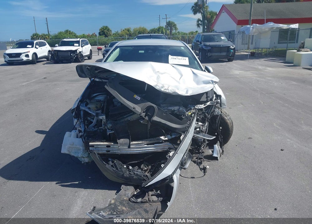 2020 TOYOTA COROLLA LE VIN: 5YFEPRAE5LP133198