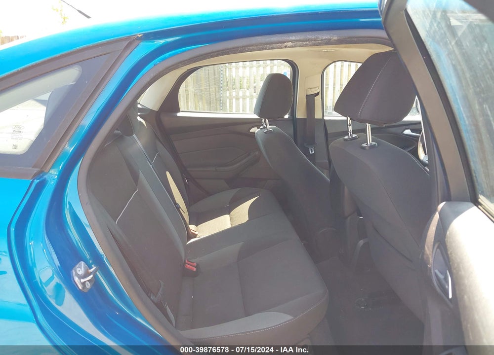 2012 FORD FOCUS SE VIN: 1FAHP3F2XCL413867