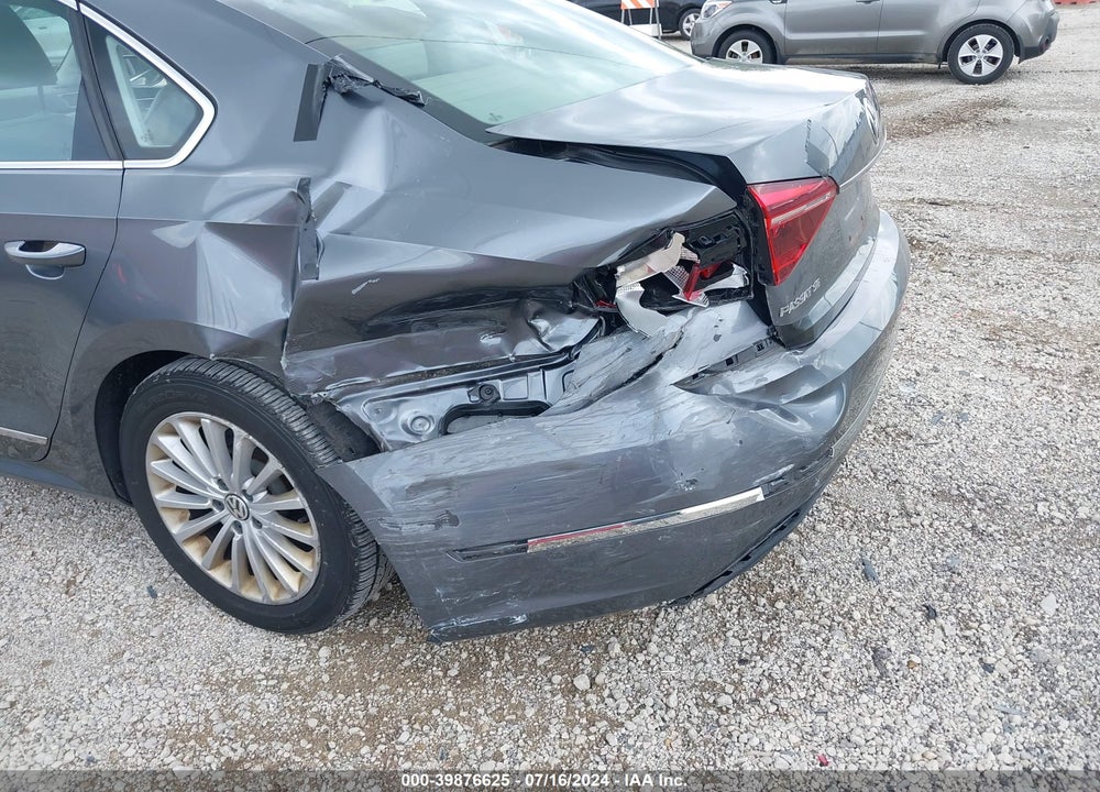 2017 VOLKSWAGEN PASSAT 1.8T SE VIN: 1VWBT7A35HC014355