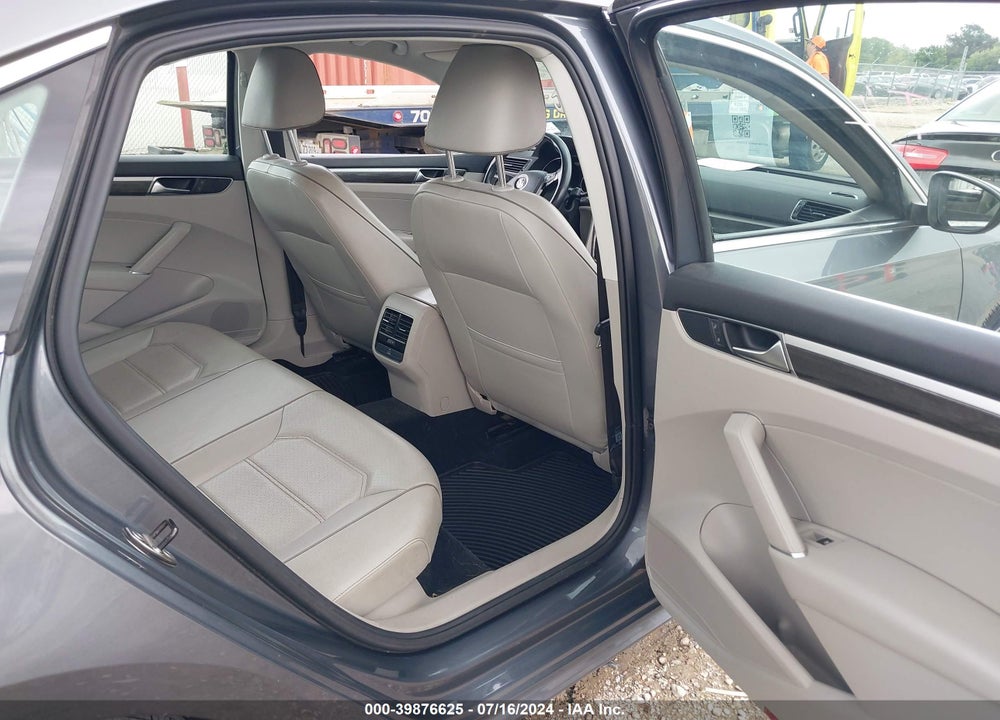 2017 VOLKSWAGEN PASSAT 1.8T SE VIN: 1VWBT7A35HC014355