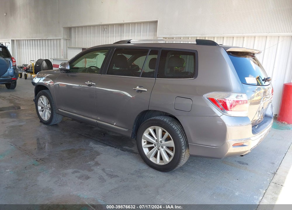 2012 TOYOTA HIGHLANDER HYBRID LIMITED V6 VIN: JTEDC3EH5C2009001