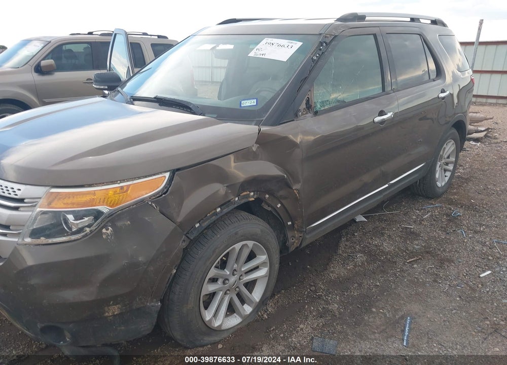 2015 FORD EXPLORER XLT VIN: 1FM5K7D85FGB50657