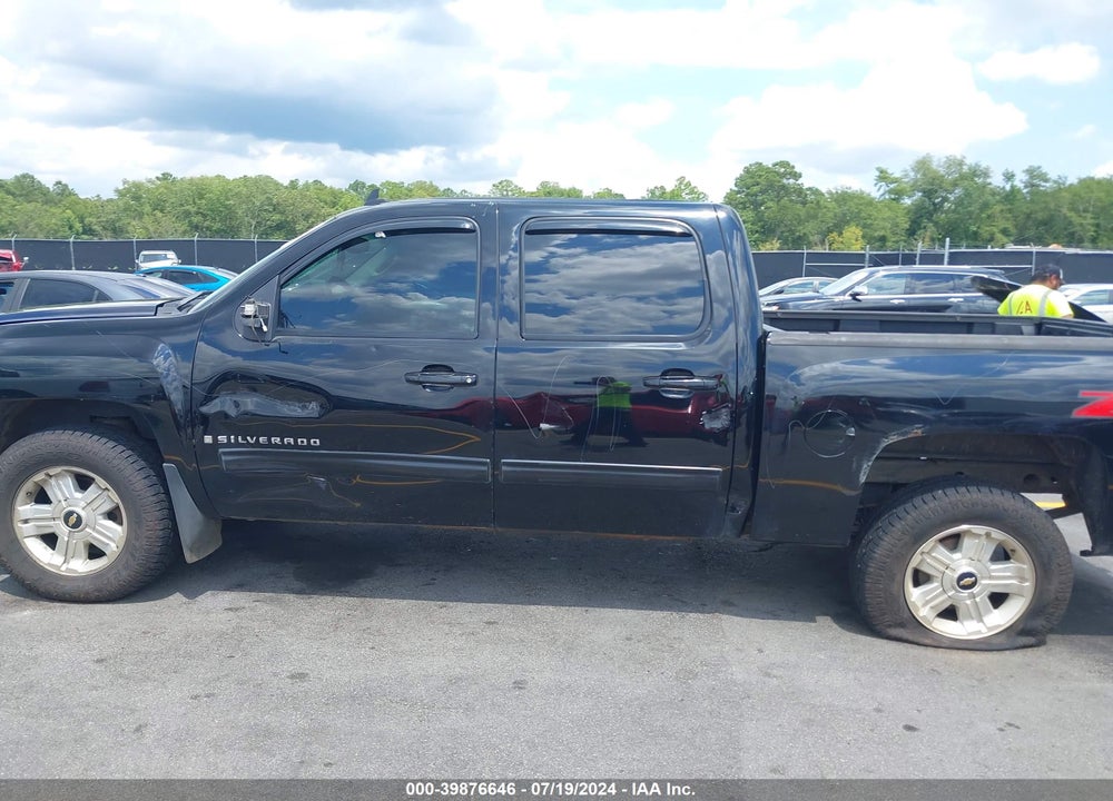 2009 CHEVROLET SILVERADO 1500 LT VIN: 3GCEK23M19G262399