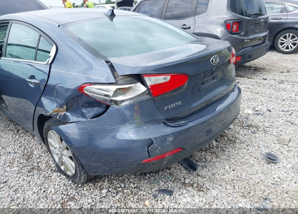 2015 KIA FORTE EX VIN: KNAFX4A8XF5331307