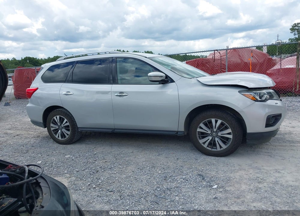 2017 NISSAN PATHFINDER SV VIN: 5N1DR2MM5HC636418