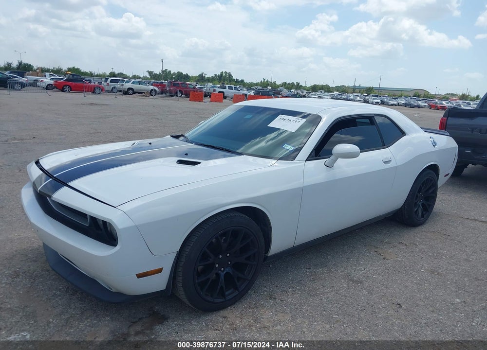 2011 DODGE CHALLENGER VIN: 2B3CJ4DG4BH561598