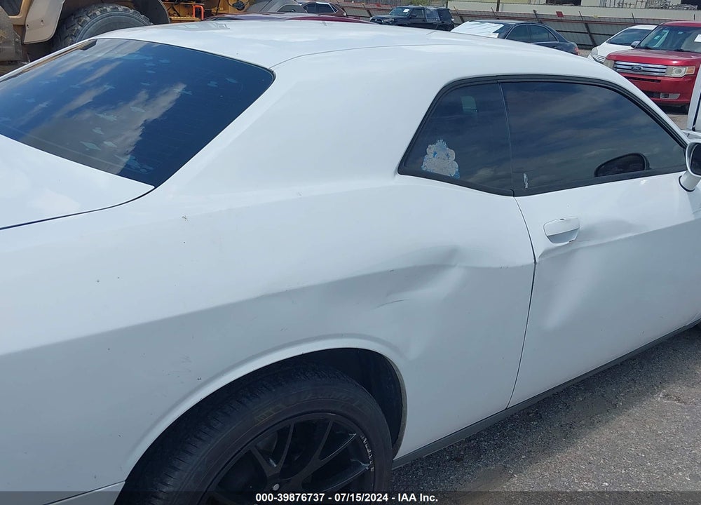 2011 DODGE CHALLENGER VIN: 2B3CJ4DG4BH561598