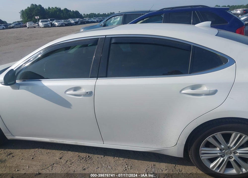 2015 LEXUS ES 350 VIN: JTHBK1GG8F2171750