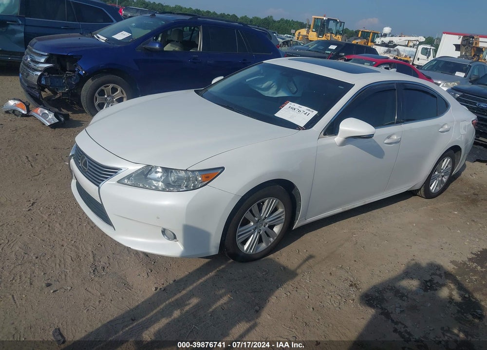 2015 LEXUS ES 350 VIN: JTHBK1GG8F2171750