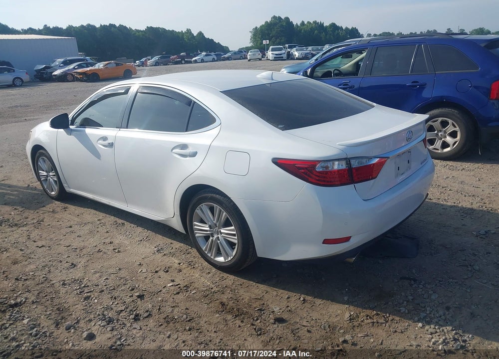 2015 LEXUS ES 350 VIN: JTHBK1GG8F2171750