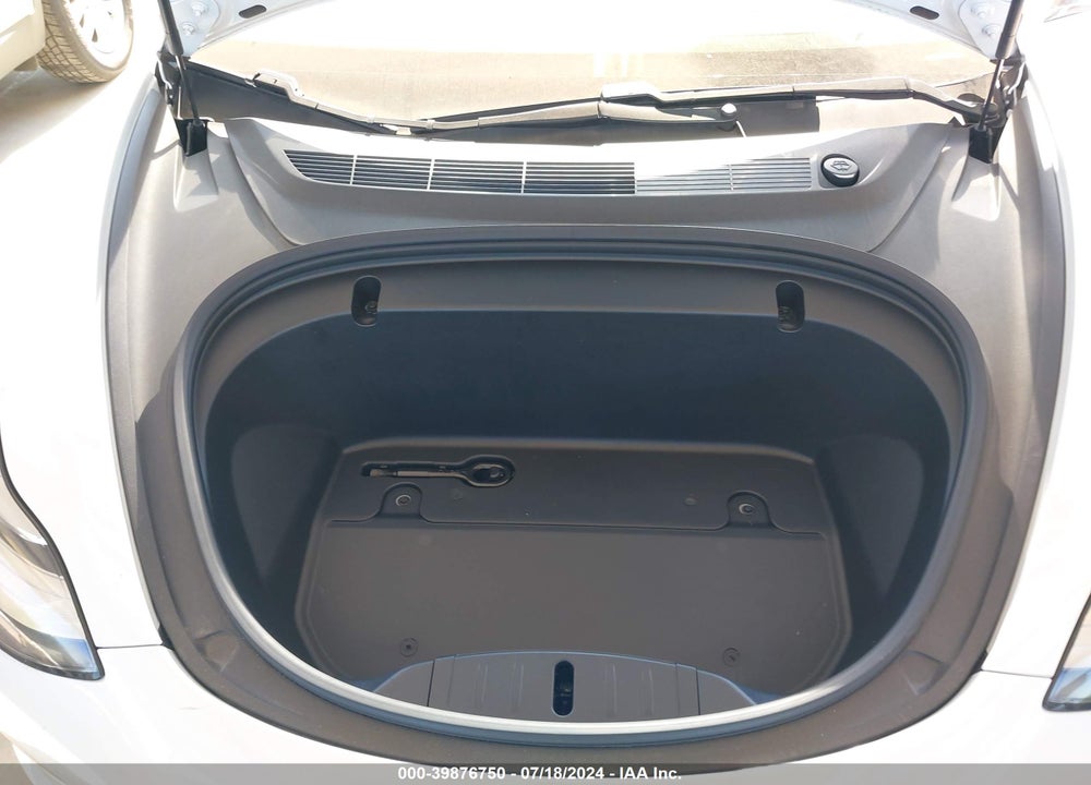 2020 TESLA MODEL 3 STANDARD RANGE PLUS REAR-WHEEL DRIVE/STANDARD RANGE REAR-WHEEL DRIVE VIN: 5YJ3E1EA9LF613004