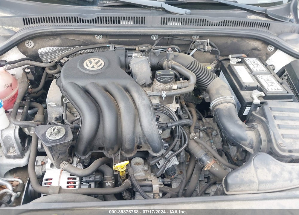 2014 VOLKSWAGEN JETTA 2.0L S VIN: 3VW2K7AJ1EM241814