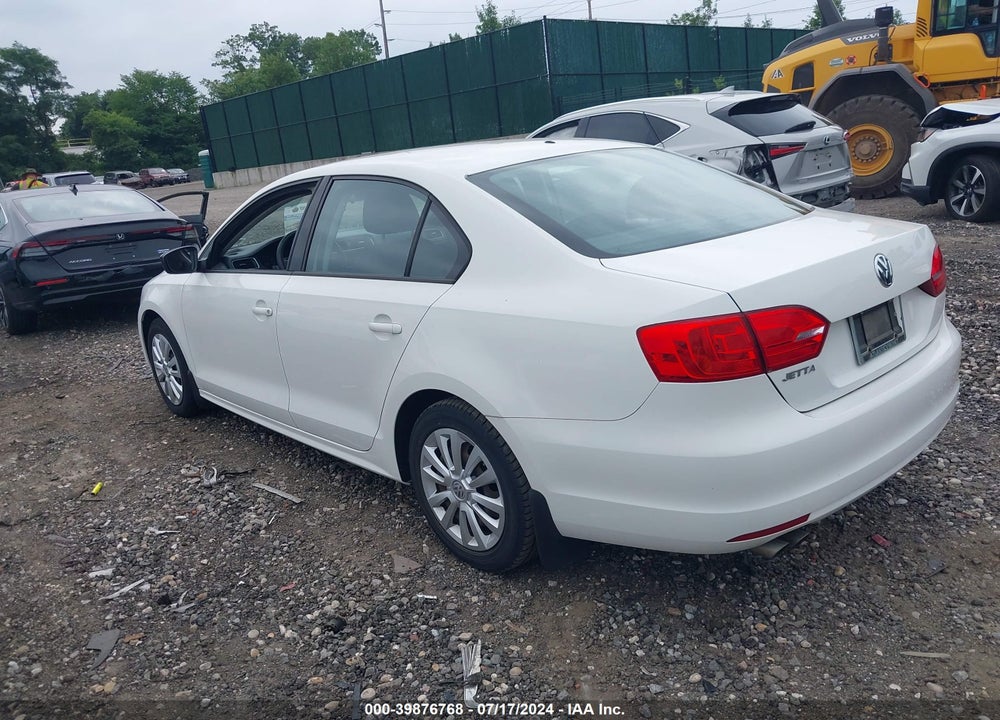 2014 VOLKSWAGEN JETTA 2.0L S VIN: 3VW2K7AJ1EM241814