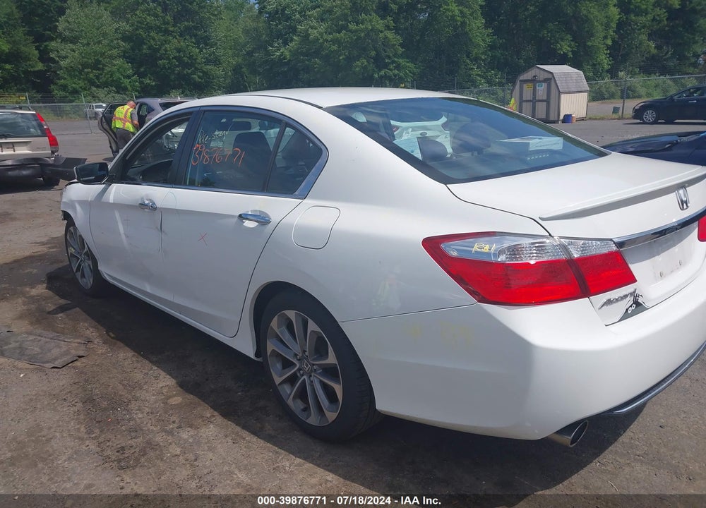 2015 HONDA ACCORD SPORT VIN: 1HGCR2F51FA046930