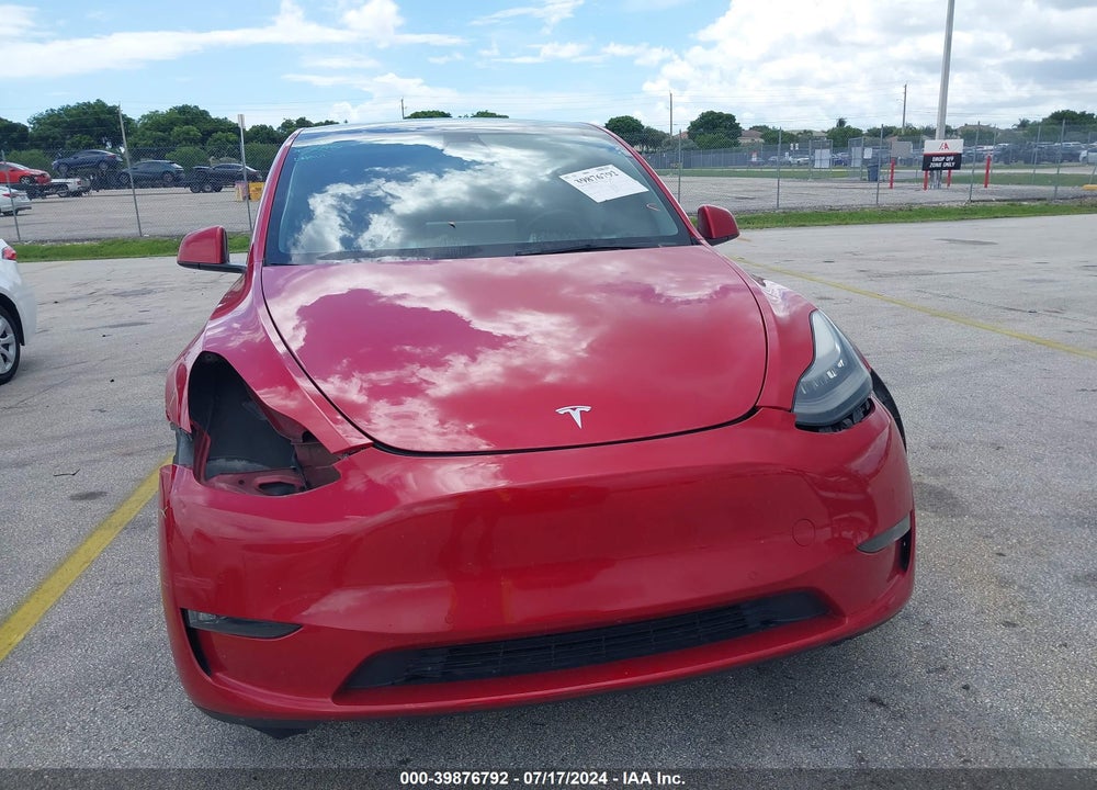 2021 TESLA MODEL Y LONG RANGE DUAL MOTOR ALL-WHEEL DRIVE VIN: 5YJYGDEE6MF175659