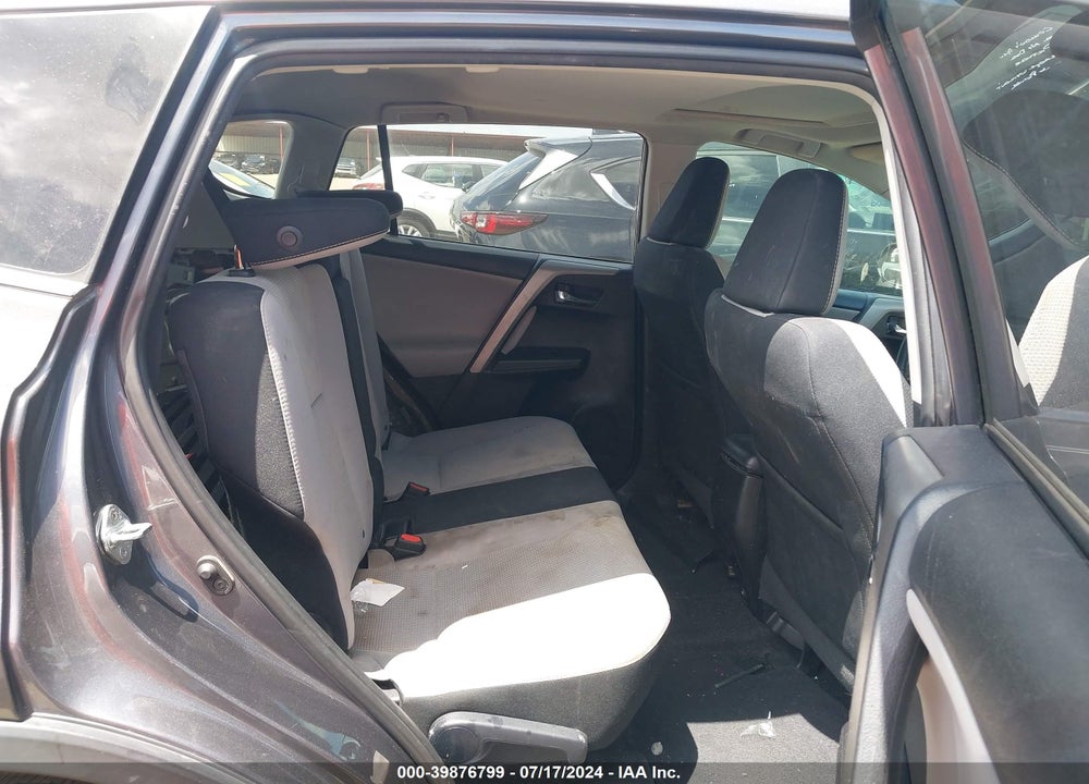 2016 TOYOTA RAV4 XLE VIN: 2T3WFREVXGW269694