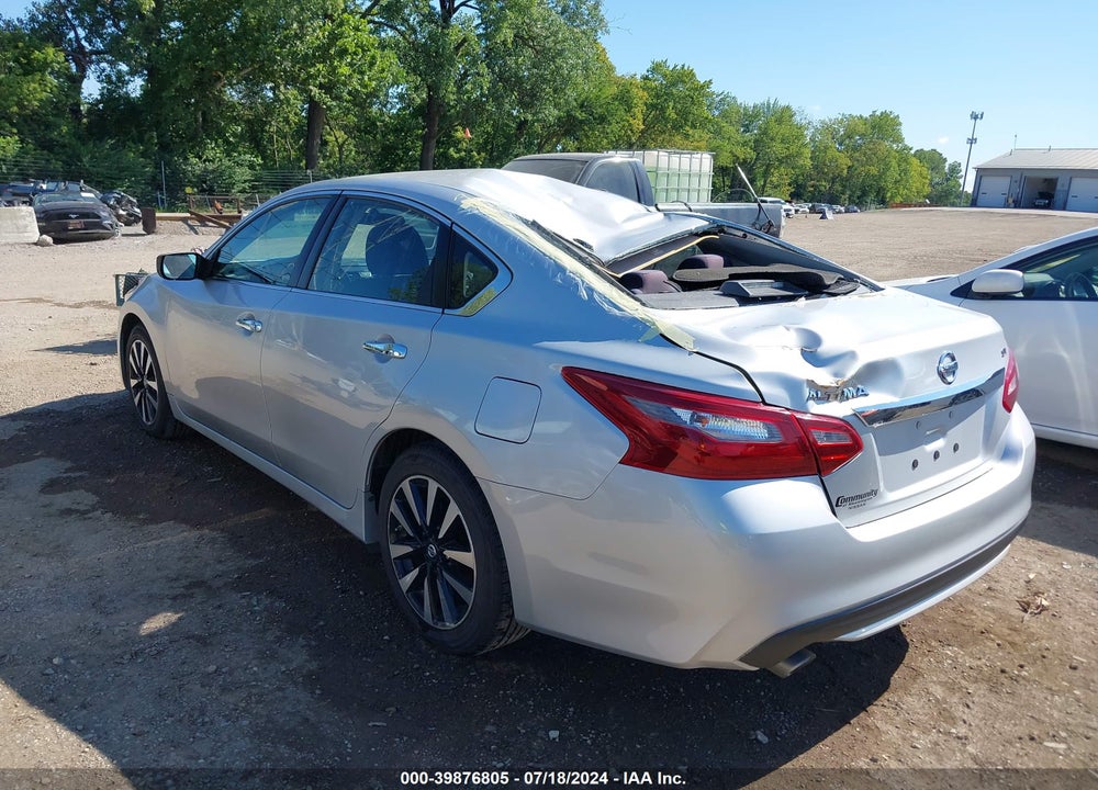 2018 NISSAN ALTIMA 2.5 SV VIN: 1N4AL3AP8JC211395