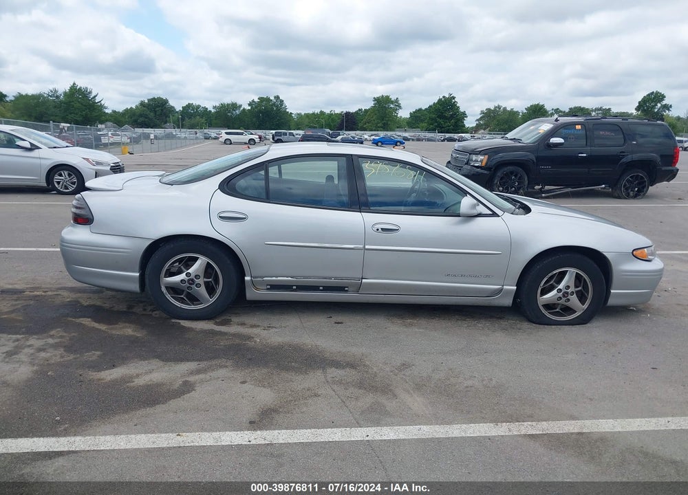 2002 PONTIAC GRAND PRIX GT VIN: 1G2WP52K82F242024