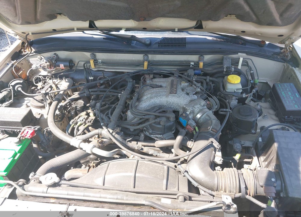1998 INFINITI QX4 VIN: JNRAR05Y1WW037461