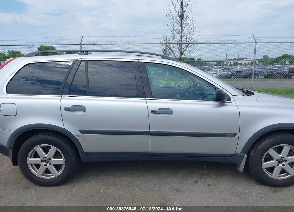 2005 VOLVO XC90 2.5T AWD VIN: YV1CM592651146627