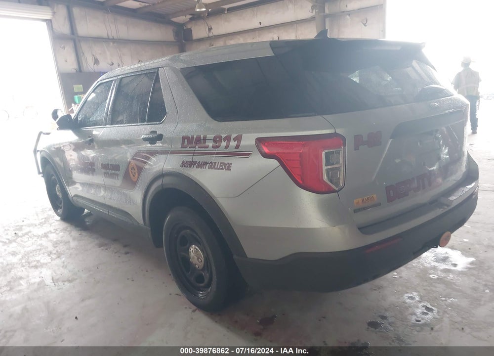 2021 FORD POLICE INTERCEPTOR UTILITY VIN: 1FM5K8AB0MGC31651