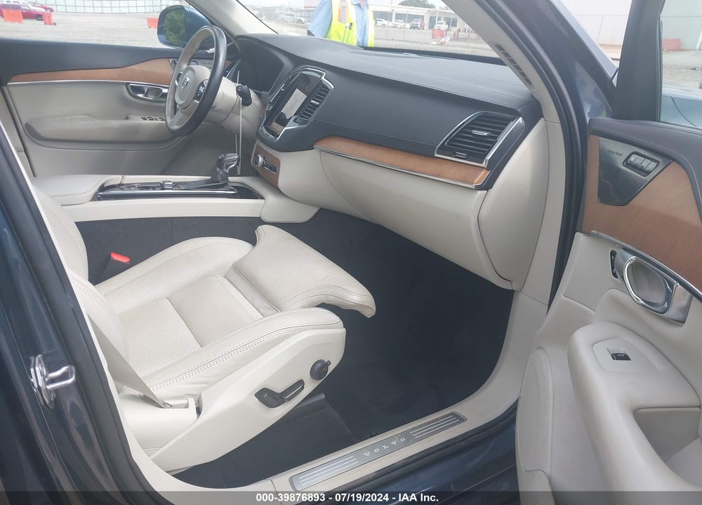 2020 VOLVO XC90 T6 INSCRIPTION 7 PASSENGER VIN: YV4A22PL1L1559398