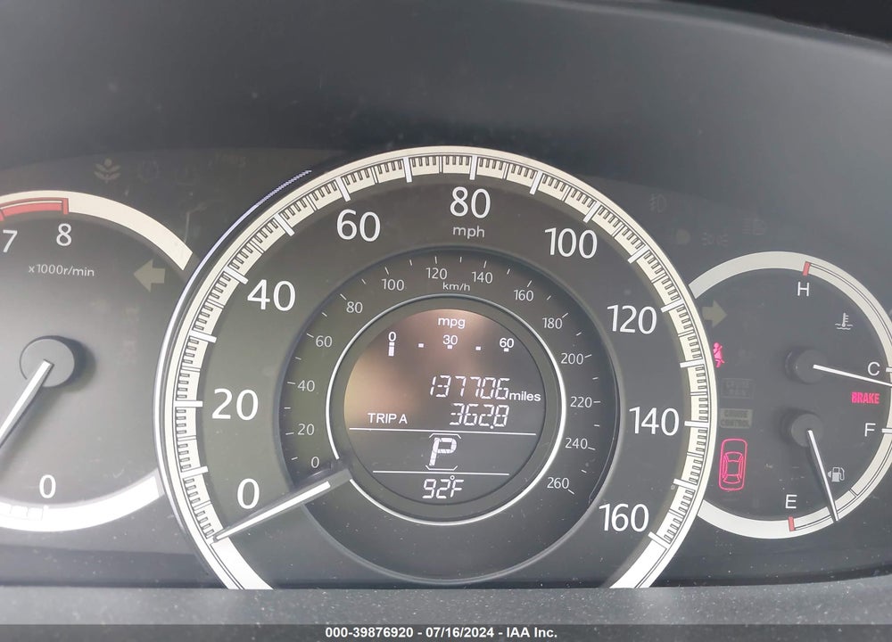 2015 HONDA ACCORD LX VIN: 1HGCR2F38FA207739