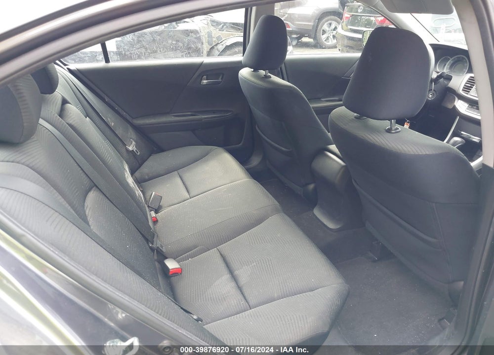 2015 HONDA ACCORD LX VIN: 1HGCR2F38FA207739