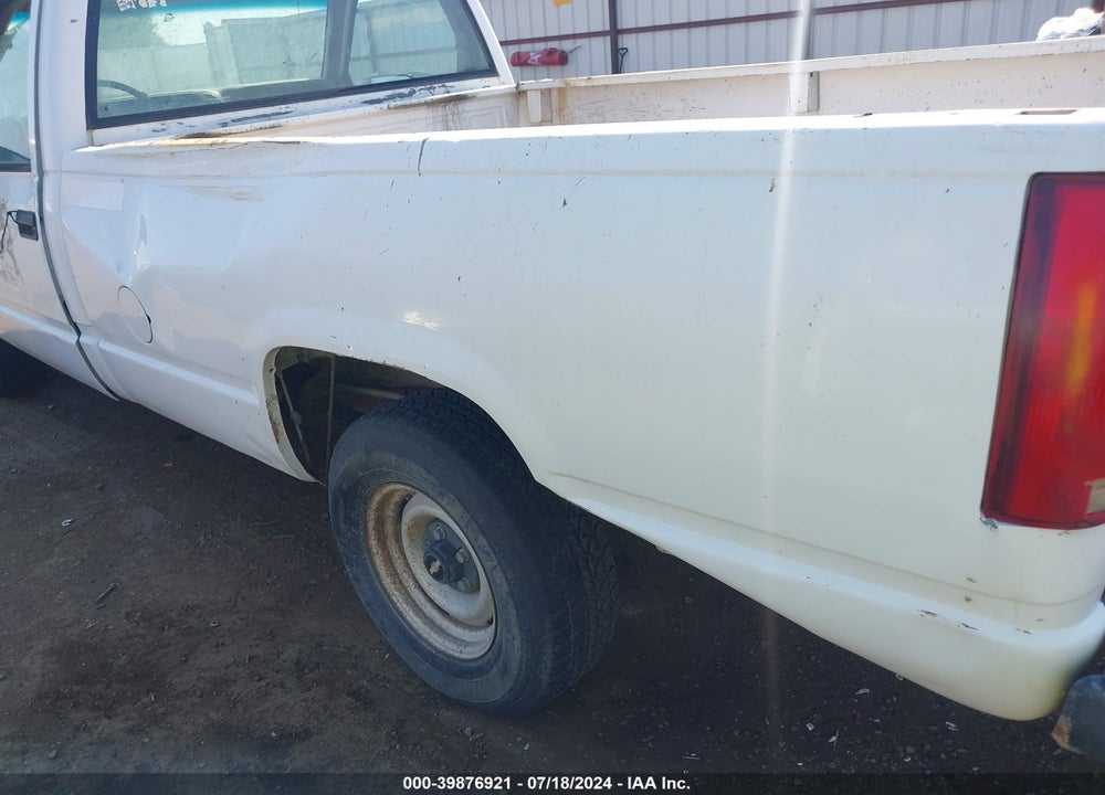 1997 CHEVROLET C1500 FLEETSIDE VIN: 1GCEC14MXVZ200631