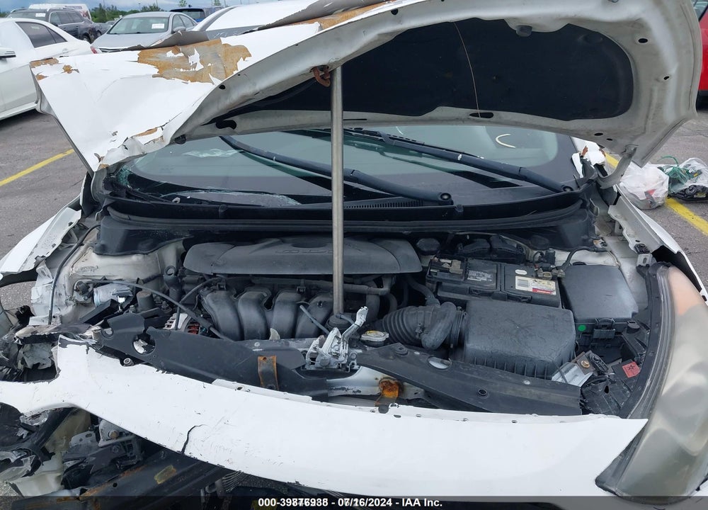 2014 HYUNDAI ELANTRA GT VIN: KMHD35LH9EU180906