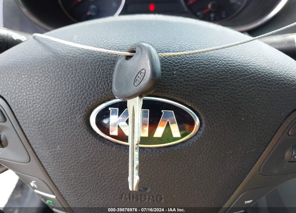 2015 KIA FORTE LX VIN: KNAFK4A66F5432843
