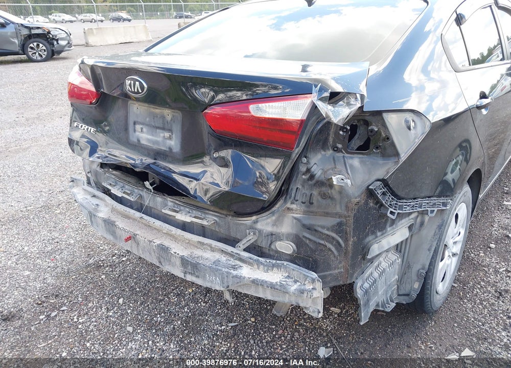 2015 KIA FORTE LX VIN: KNAFK4A66F5432843