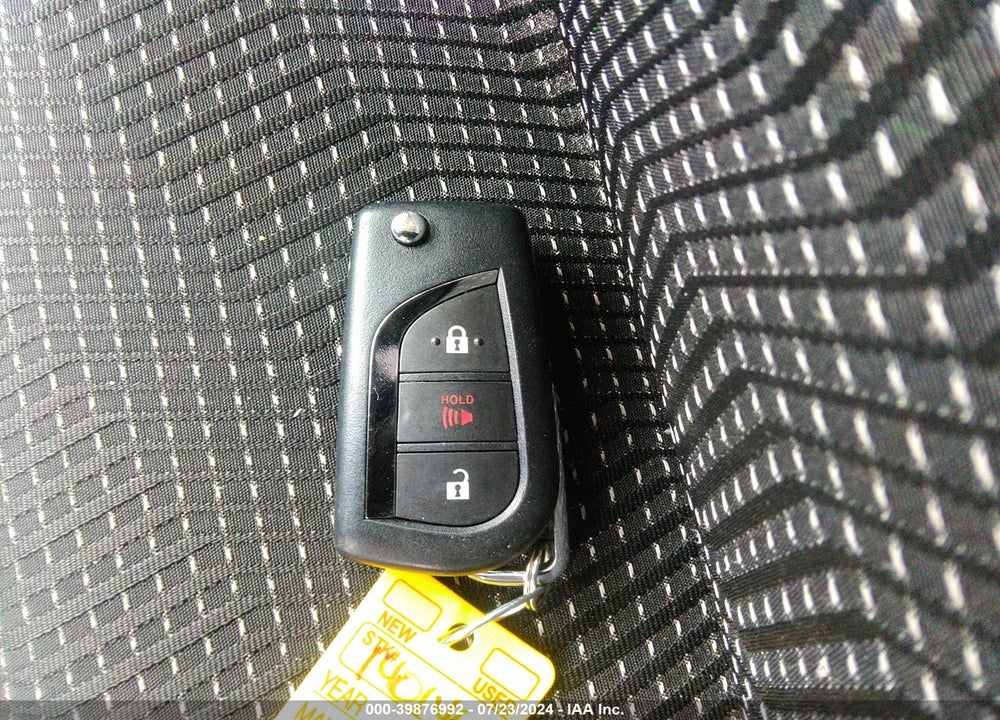 2016 SCION IM VIN: JTNKARJE2GJ514775