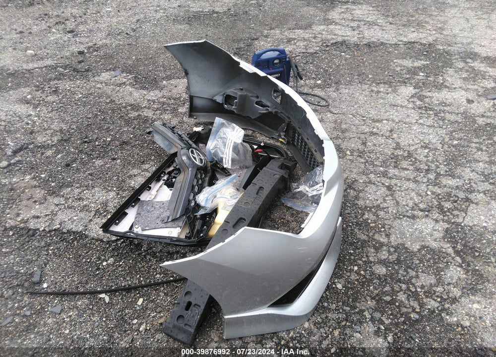2016 SCION IM VIN: JTNKARJE2GJ514775